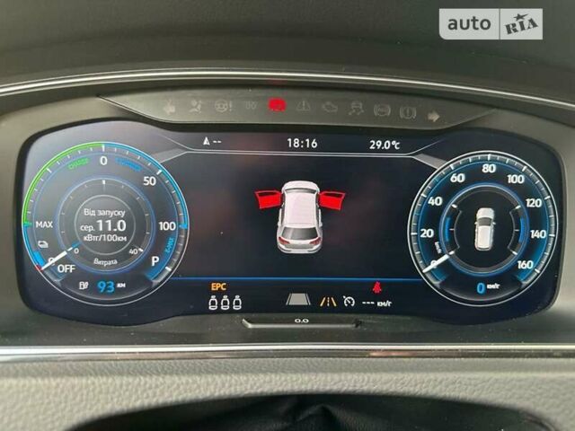 Серый Фольксваген e-Golf, объемом двигателя 0 л и пробегом 125 тыс. км за 14999 $, фото 11 на Automoto.ua