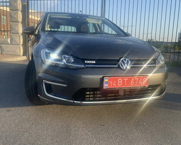 Сірий Фольксваген e-Golf, об'ємом двигуна 0 л та пробігом 89 тис. км за 17450 $, фото 7 на Automoto.ua