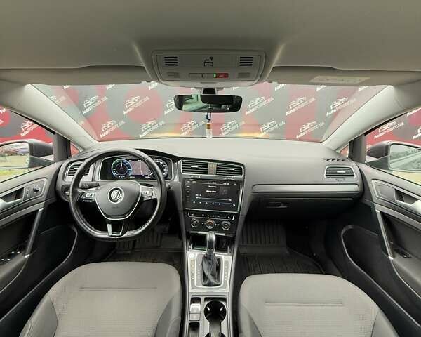 Сірий Фольксваген e-Golf, об'ємом двигуна 0 л та пробігом 161 тис. км за 13100 $, фото 15 на Automoto.ua