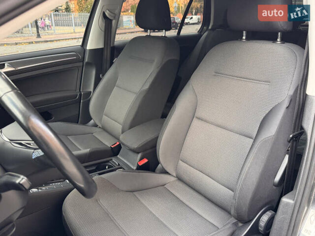 Сірий Фольксваген e-Golf, об'ємом двигуна 0 л та пробігом 190 тис. км за 11500 $, фото 24 на Automoto.ua