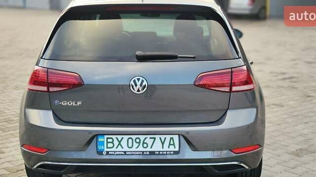 Сірий Фольксваген e-Golf, об'ємом двигуна 0 л та пробігом 91 тис. км за 15100 $, фото 5 на Automoto.ua