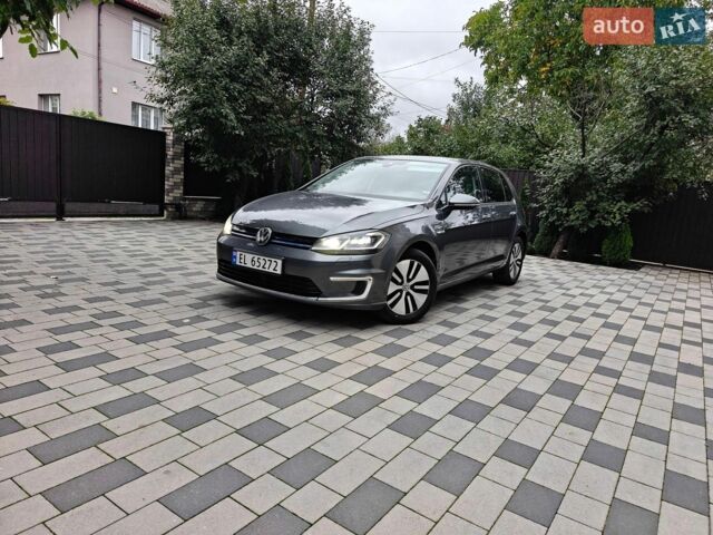 Серый Фольксваген e-Golf, объемом двигателя 0 л и пробегом 140 тыс. км за 11999 $, фото 4 на Automoto.ua