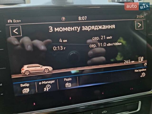 Серый Фольксваген e-Golf, объемом двигателя 0 л и пробегом 160 тыс. км за 13100 $, фото 6 на Automoto.ua