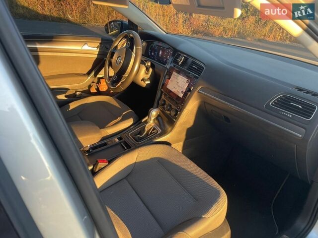 Сірий Фольксваген e-Golf, об'ємом двигуна 0 л та пробігом 152 тис. км за 12900 $, фото 14 на Automoto.ua