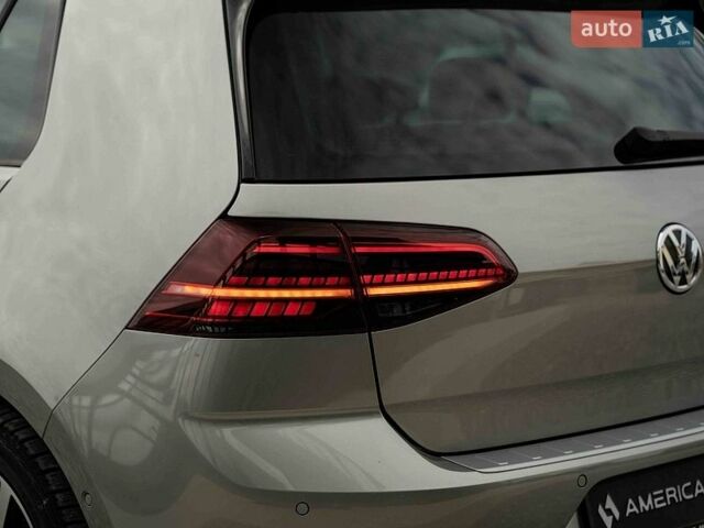 Сірий Фольксваген e-Golf, об'ємом двигуна 0 л та пробігом 143 тис. км за 15900 $, фото 6 на Automoto.ua