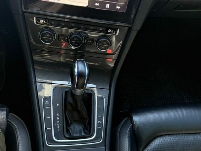 Сірий Фольксваген e-Golf, об'ємом двигуна 0 л та пробігом 119 тис. км за 13990 $, фото 8 на Automoto.ua