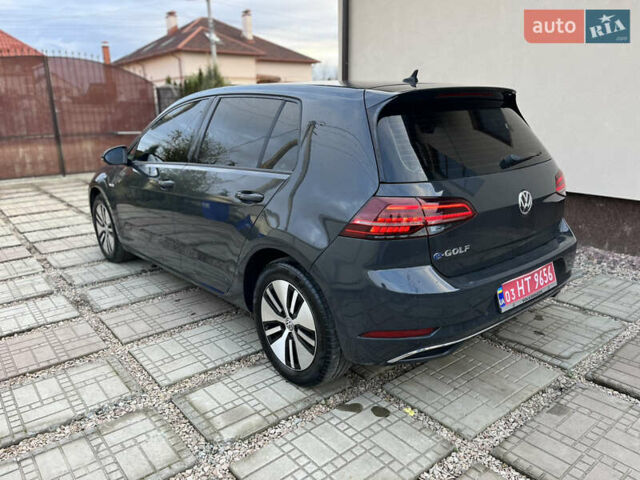 Серый Фольксваген e-Golf, объемом двигателя 0 л и пробегом 114 тыс. км за 12500 $, фото 5 на Automoto.ua