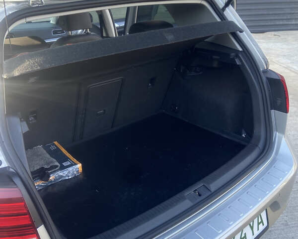 Серый Фольксваген e-Golf, объемом двигателя 0 л и пробегом 135 тыс. км за 14500 $, фото 9 на Automoto.ua