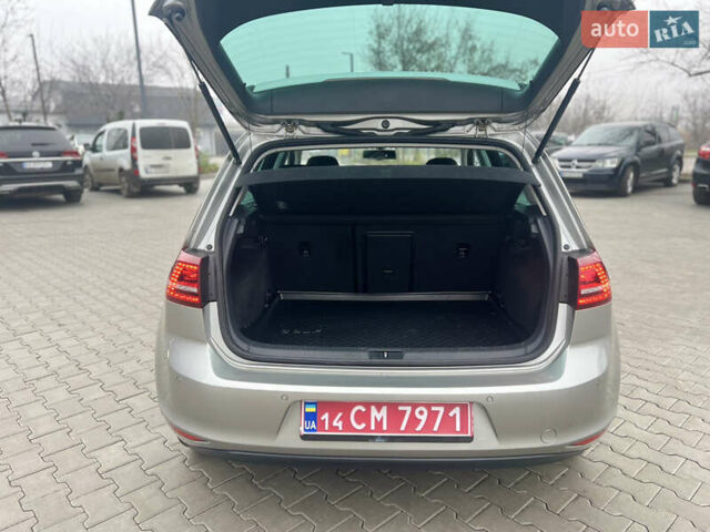 Серый Фольксваген e-Golf, объемом двигателя 0 л и пробегом 115 тыс. км за 9600 $, фото 19 на Automoto.ua