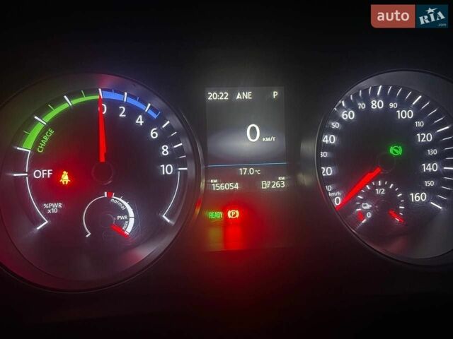 Серый Фольксваген e-Golf, объемом двигателя 0 л и пробегом 156 тыс. км за 11700 $, фото 25 на Automoto.ua