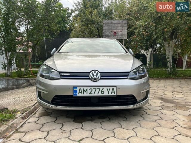 Сірий Фольксваген e-Golf, об'ємом двигуна 0 л та пробігом 121 тис. км за 14000 $, фото 2 на Automoto.ua