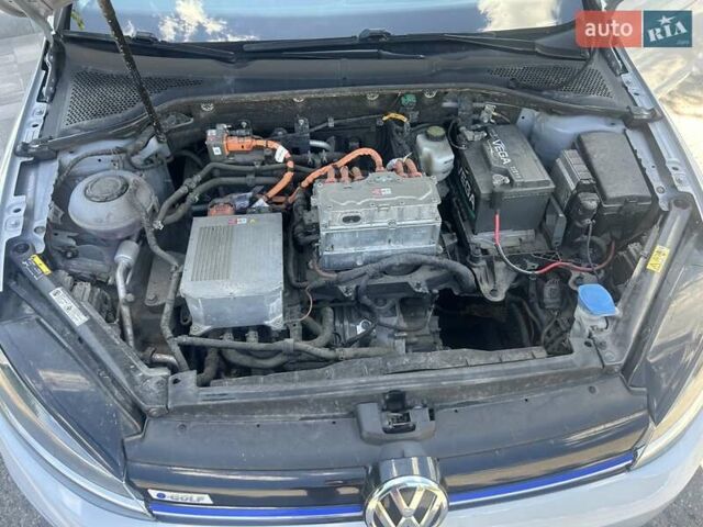 Сірий Фольксваген e-Golf, об'ємом двигуна 0 л та пробігом 120 тис. км за 11900 $, фото 23 на Automoto.ua