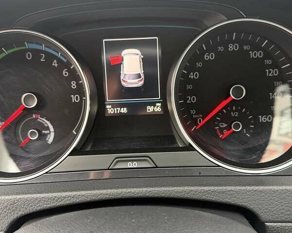 Сірий Фольксваген e-Golf, об'ємом двигуна 0 л та пробігом 101 тис. км за 12800 $, фото 6 на Automoto.ua