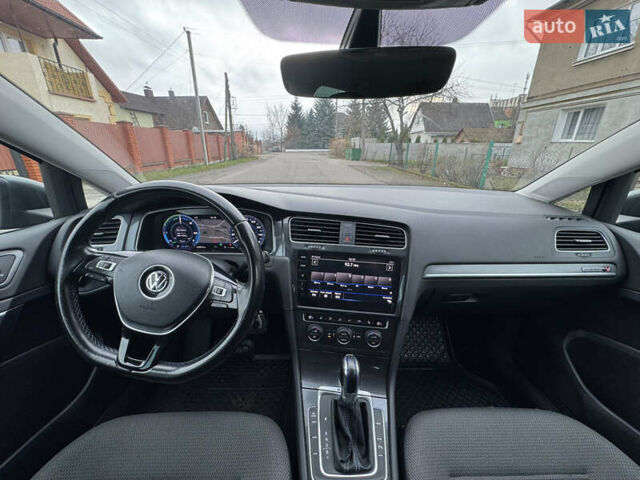 Сірий Фольксваген e-Golf, об'ємом двигуна 0 л та пробігом 200 тис. км за 11777 $, фото 20 на Automoto.ua