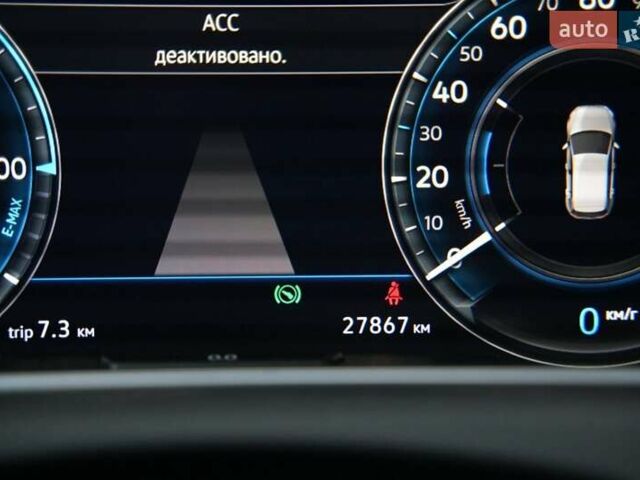 Серый Фольксваген e-Golf, объемом двигателя 0 л и пробегом 28 тыс. км за 12900 $, фото 20 на Automoto.ua