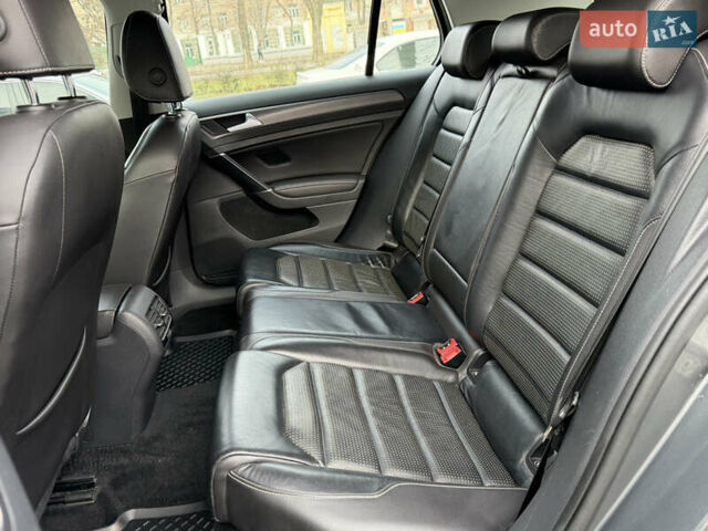 Сірий Фольксваген e-Golf, об'ємом двигуна 0 л та пробігом 149 тис. км за 11500 $, фото 13 на Automoto.ua