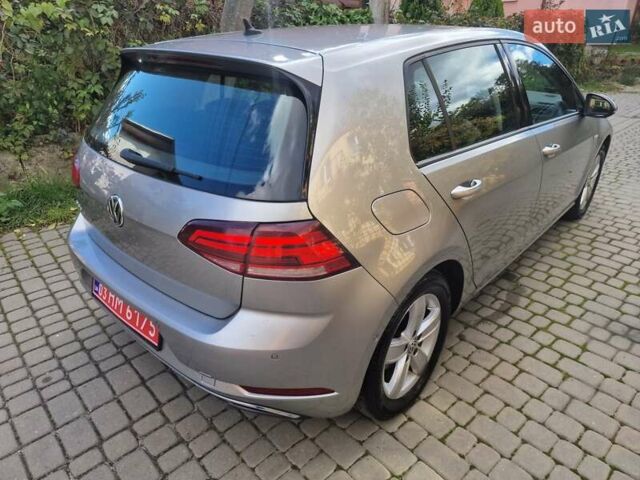 Серый Фольксваген e-Golf, объемом двигателя 0 л и пробегом 133 тыс. км за 12200 $, фото 19 на Automoto.ua