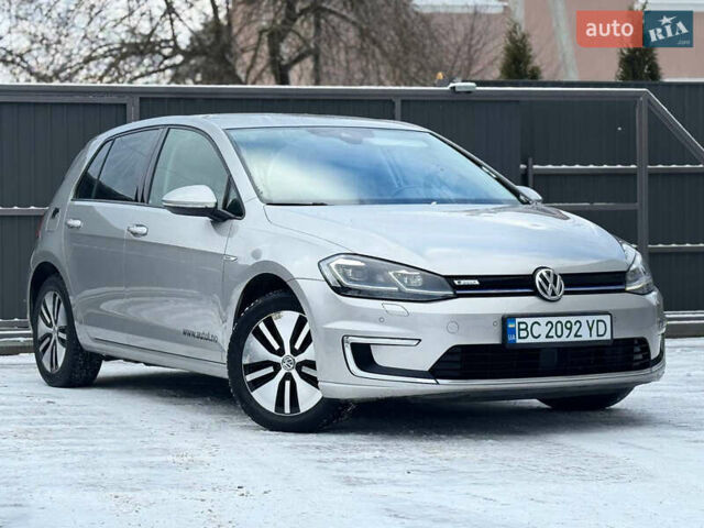 Серый Фольксваген e-Golf, объемом двигателя 0 л и пробегом 148 тыс. км за 12350 $, фото 1 на Automoto.ua