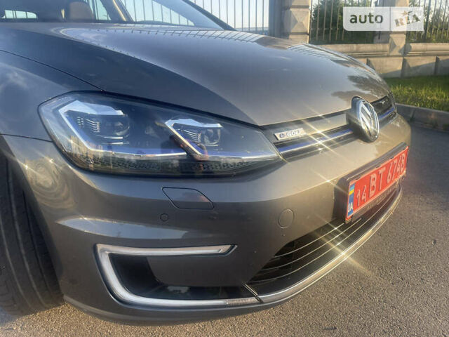 Сірий Фольксваген e-Golf, об'ємом двигуна 0 л та пробігом 89 тис. км за 17450 $, фото 3 на Automoto.ua