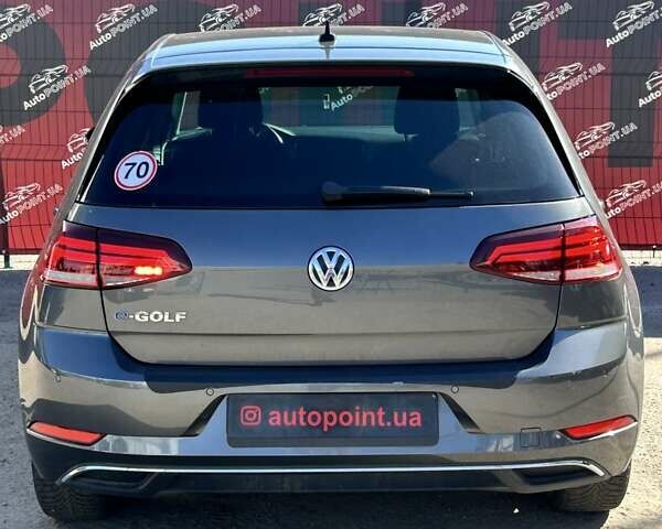 Серый Фольксваген e-Golf, объемом двигателя 0 л и пробегом 161 тыс. км за 13100 $, фото 10 на Automoto.ua