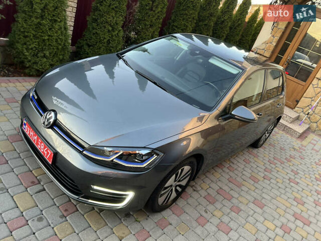Серый Фольксваген e-Golf, объемом двигателя 0 л и пробегом 149 тыс. км за 12999 $, фото 58 на Automoto.ua