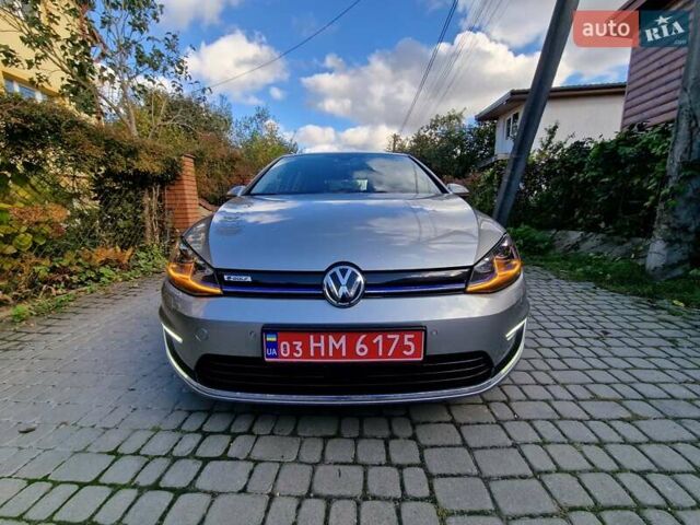 Серый Фольксваген e-Golf, объемом двигателя 0 л и пробегом 133 тыс. км за 12200 $, фото 10 на Automoto.ua