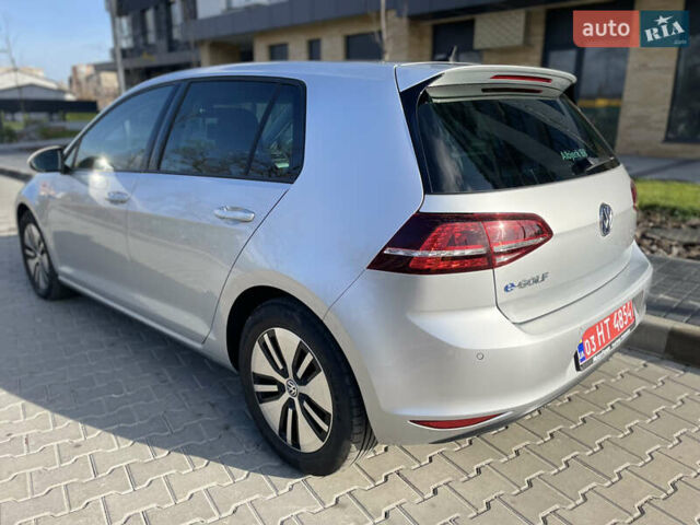 Серый Фольксваген e-Golf, объемом двигателя 0 л и пробегом 76 тыс. км за 9300 $, фото 28 на Automoto.ua