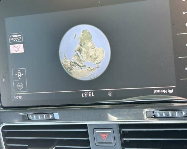 Сірий Фольксваген e-Golf, об'ємом двигуна 0 л та пробігом 161 тис. км за 13300 $, фото 31 на Automoto.ua