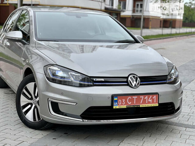 Серый Фольксваген e-Golf, объемом двигателя 0 л и пробегом 206 тыс. км за 15950 $, фото 9 на Automoto.ua