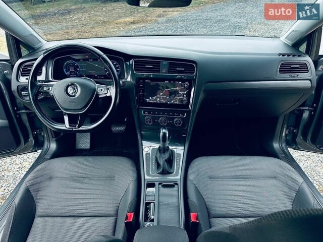 Сірий Фольксваген e-Golf, об'ємом двигуна 0 л та пробігом 155 тис. км за 13400 $, фото 6 на Automoto.ua