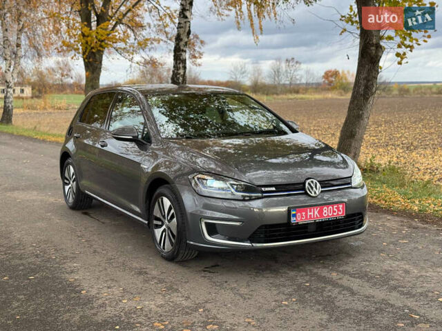 Серый Фольксваген e-Golf, объемом двигателя 0 л и пробегом 194 тыс. км за 11650 $, фото 2 на Automoto.ua