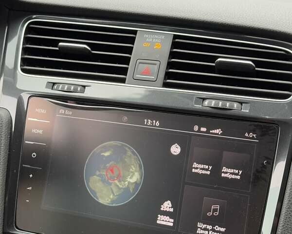 Сірий Фольксваген e-Golf, об'ємом двигуна 0 л та пробігом 161 тис. км за 13100 $, фото 16 на Automoto.ua