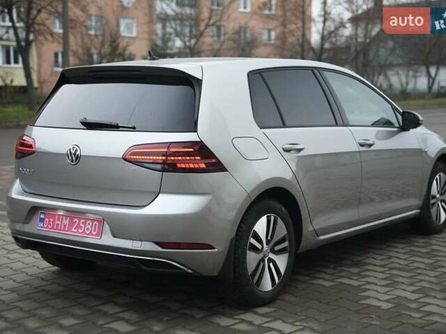 Серый Фольксваген e-Golf, объемом двигателя 0 л и пробегом 28 тыс. км за 12900 $, фото 4 на Automoto.ua
