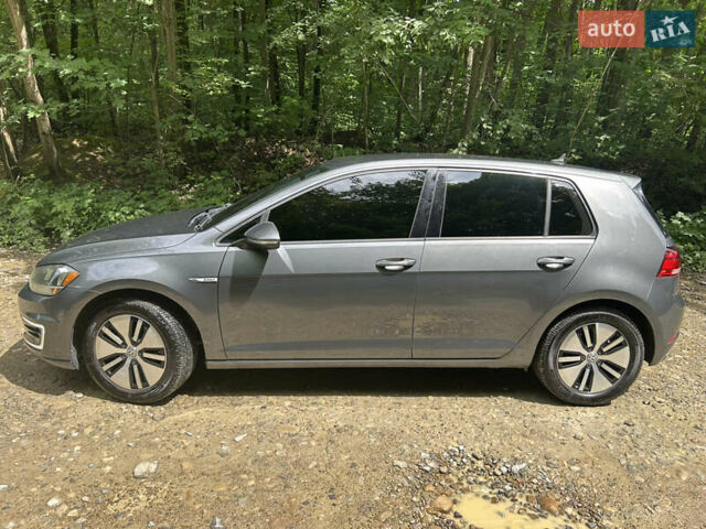 Серый Фольксваген e-Golf, объемом двигателя 0 л и пробегом 250 тыс. км за 12500 $, фото 5 на Automoto.ua
