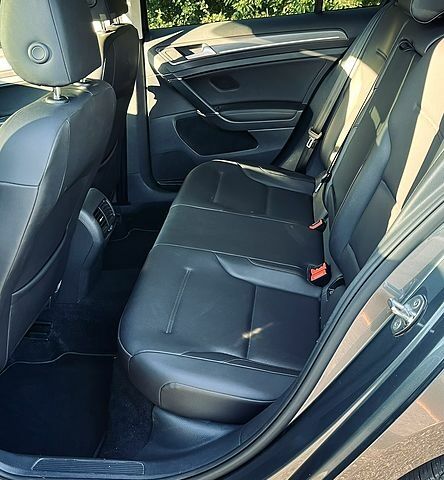Сірий Фольксваген e-Golf, об'ємом двигуна 0.11 л та пробігом 143 тис. км за 12200 $, фото 9 на Automoto.ua
