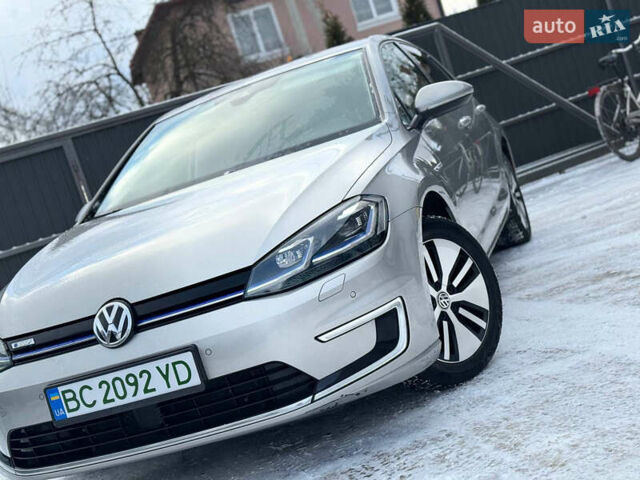 Серый Фольксваген e-Golf, объемом двигателя 0 л и пробегом 148 тыс. км за 12350 $, фото 15 на Automoto.ua