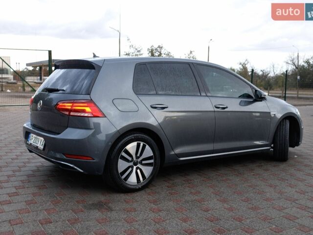 Серый Фольксваген e-Golf, объемом двигателя 0 л и пробегом 98 тыс. км за 14000 $, фото 3 на Automoto.ua