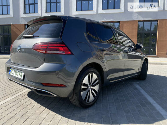 Серый Фольксваген e-Golf, объемом двигателя 0 л и пробегом 45 тыс. км за 14900 $, фото 2 на Automoto.ua