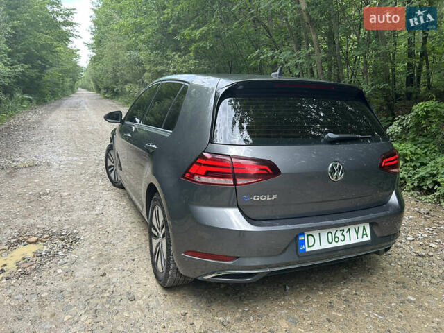 Серый Фольксваген e-Golf, объемом двигателя 0 л и пробегом 250 тыс. км за 12500 $, фото 8 на Automoto.ua