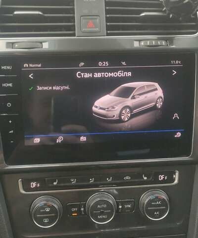 Серый Фольксваген e-Golf, объемом двигателя 0 л и пробегом 135 тыс. км за 12200 $, фото 5 на Automoto.ua