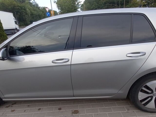 Сірий Фольксваген e-Golf, об'ємом двигуна 0 л та пробігом 123 тис. км за 13300 $, фото 8 на Automoto.ua