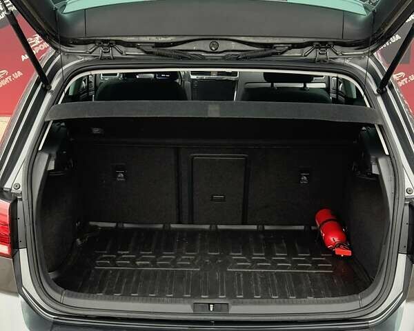 Сірий Фольксваген e-Golf, об'ємом двигуна 0 л та пробігом 161 тис. км за 13100 $, фото 13 на Automoto.ua