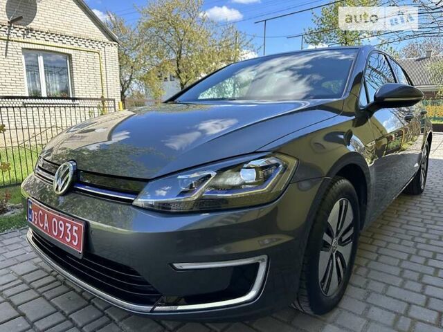 Сірий Фольксваген e-Golf, об'ємом двигуна 0 л та пробігом 98 тис. км за 14500 $, фото 23 на Automoto.ua