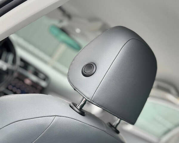 Серый Фольксваген e-Golf, объемом двигателя 0 л и пробегом 148 тыс. км за 12350 $, фото 73 на Automoto.ua