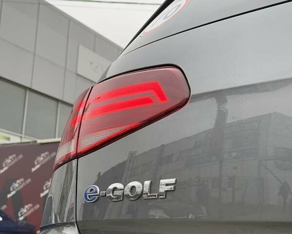 Сірий Фольксваген e-Golf, об'ємом двигуна 0 л та пробігом 161 тис. км за 13100 $, фото 10 на Automoto.ua
