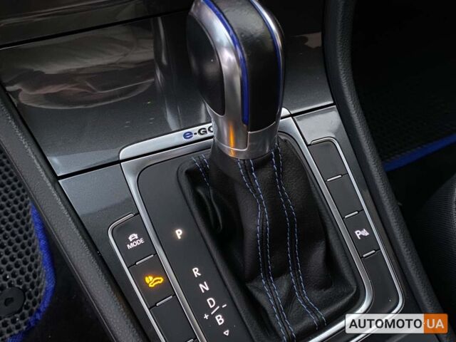 Сірий Фольксваген e-Golf, об'ємом двигуна 36 л та пробігом 159 тис. км за 12700 $, фото 10 на Automoto.ua