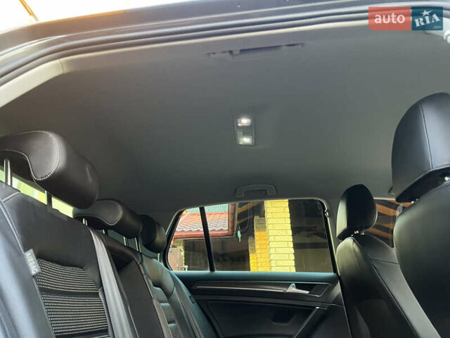 Серый Фольксваген e-Golf, объемом двигателя 0 л и пробегом 149 тыс. км за 12999 $, фото 35 на Automoto.ua