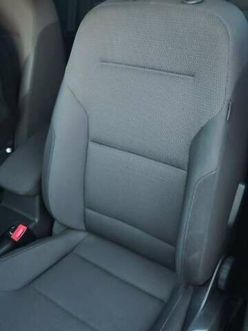 Сірий Фольксваген e-Golf, об'ємом двигуна 0 л та пробігом 91 тис. км за 15100 $, фото 30 на Automoto.ua