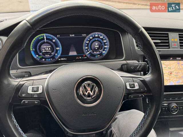 Сірий Фольксваген e-Golf, об'ємом двигуна 0 л та пробігом 190 тис. км за 11500 $, фото 14 на Automoto.ua