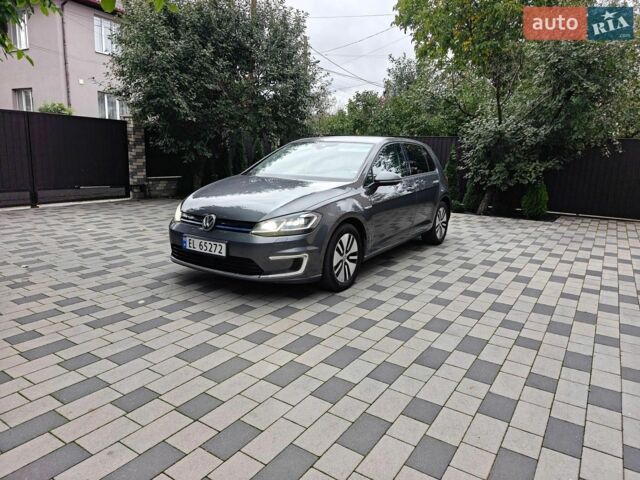 Серый Фольксваген e-Golf, объемом двигателя 0 л и пробегом 140 тыс. км за 11999 $, фото 18 на Automoto.ua